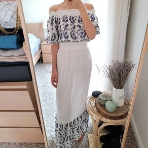 * Set *Misa Los Angeles top and maxi skirts